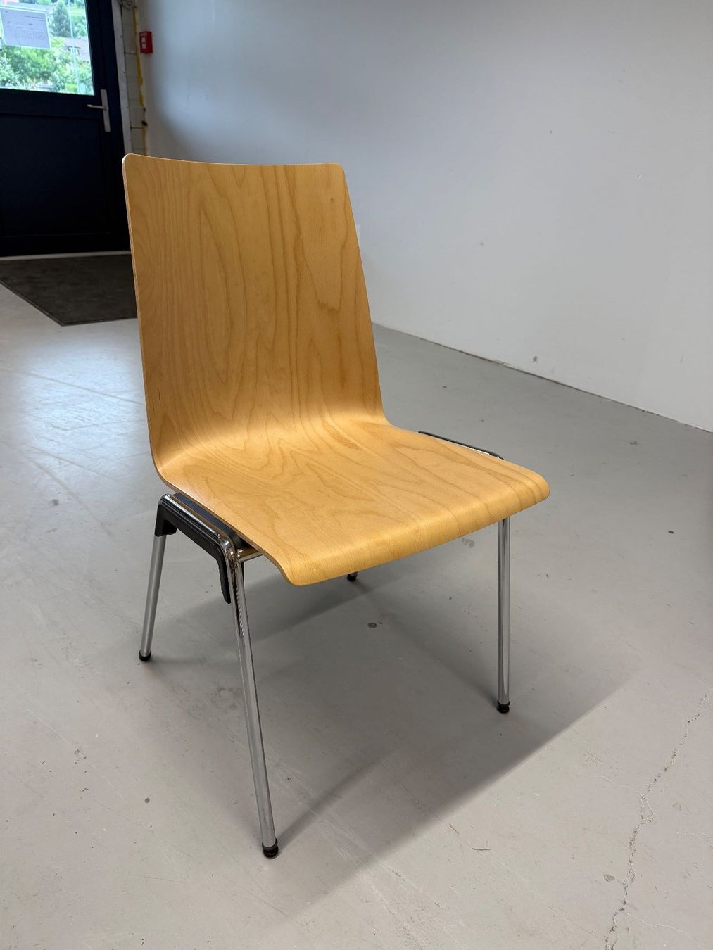 Sedie: BRUNNER Stuhl, Stapelstuhl – Usato da Herisau venduto da RIC0123 1