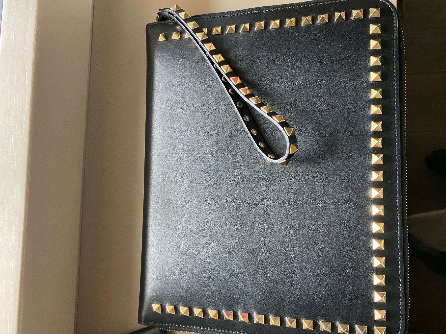 Covers & Borse: Valentino iPad case neu – Nuovo (secondo la descrizione) da Zollikon venduto da ValeL 1
