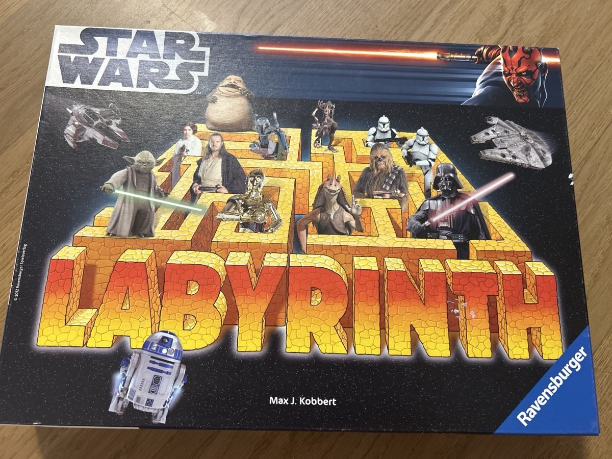 Ravensburger Giochi: Brettspiel Star Wars Labyrinth Ravensburger  – Usato da Gibswil venduto da nat_2nfv