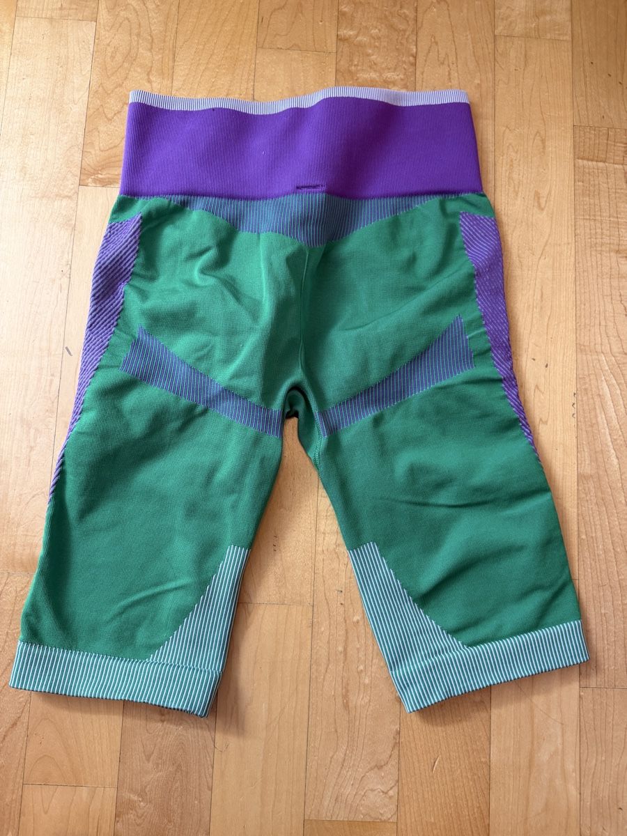 Stella McCartney Leggings: Adidas Stella McCartney Hose – Usato da Neerach venduto da the_modern_mini