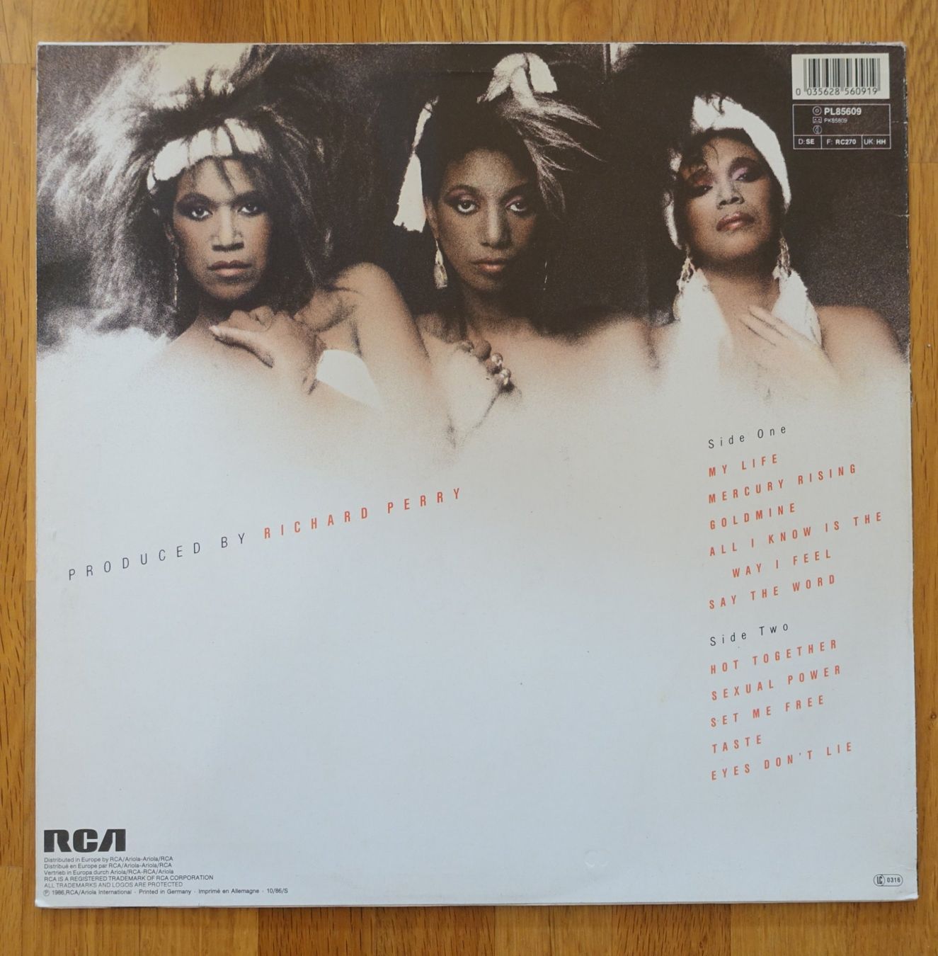 Schallplatten: Pointer Sisters – Hot Together - T4 – Gebraucht aus Sessa von discoverymedia 1