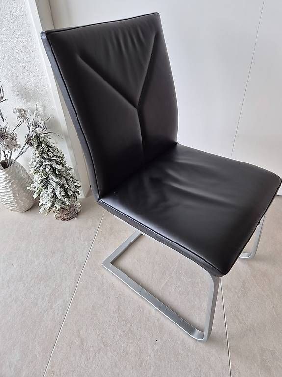 Chaises: Esszimmerstühle – D'occasion à Hedingen par Wzimi