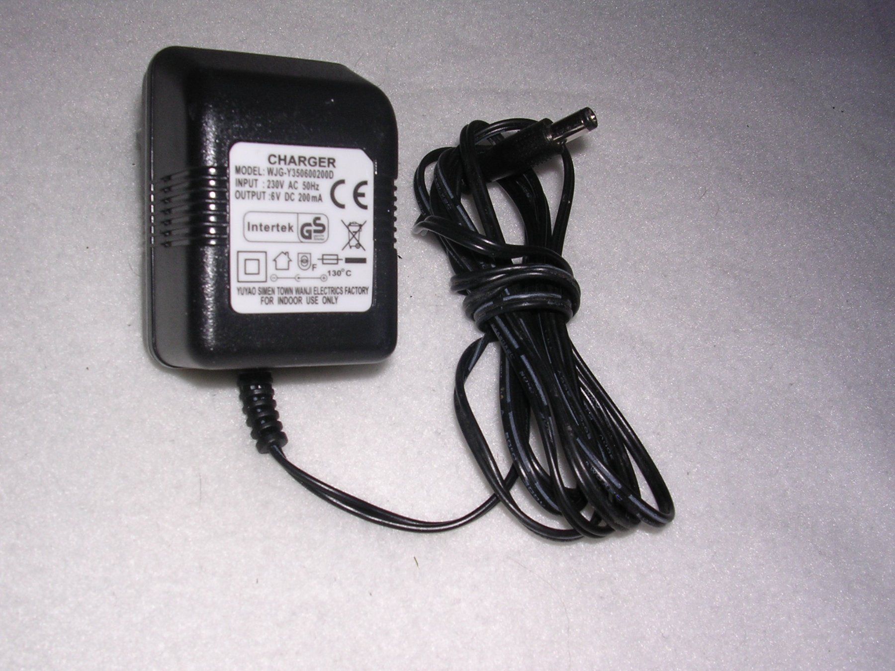 Lecteurs & Adaptateurs: Adapter Modell:  WJG-Y3506002000 – D'occasion à Trun par Romi066