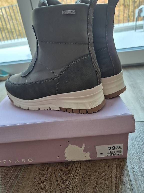 Scarpe da donna: Winterstifel  -neu und sehr stylisch – Nuovo (secondo la descrizione) da Uerkheim venduto da Pod23 3