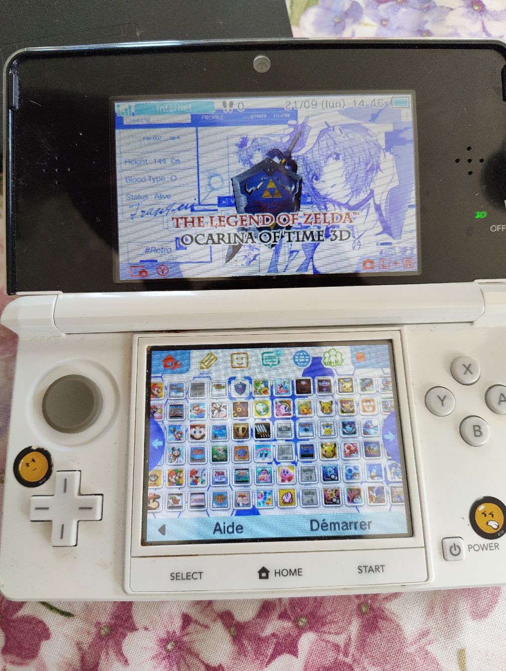 Nintendo Console: Console Nintendo 3DS blanc avec chargeur – Usato da Court venduto da Chronoss 3