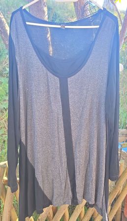 tunique manches longues gris noir taille 52
