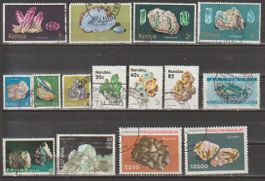 Timbres-poste collection minéraux divers pays plusieurs p...