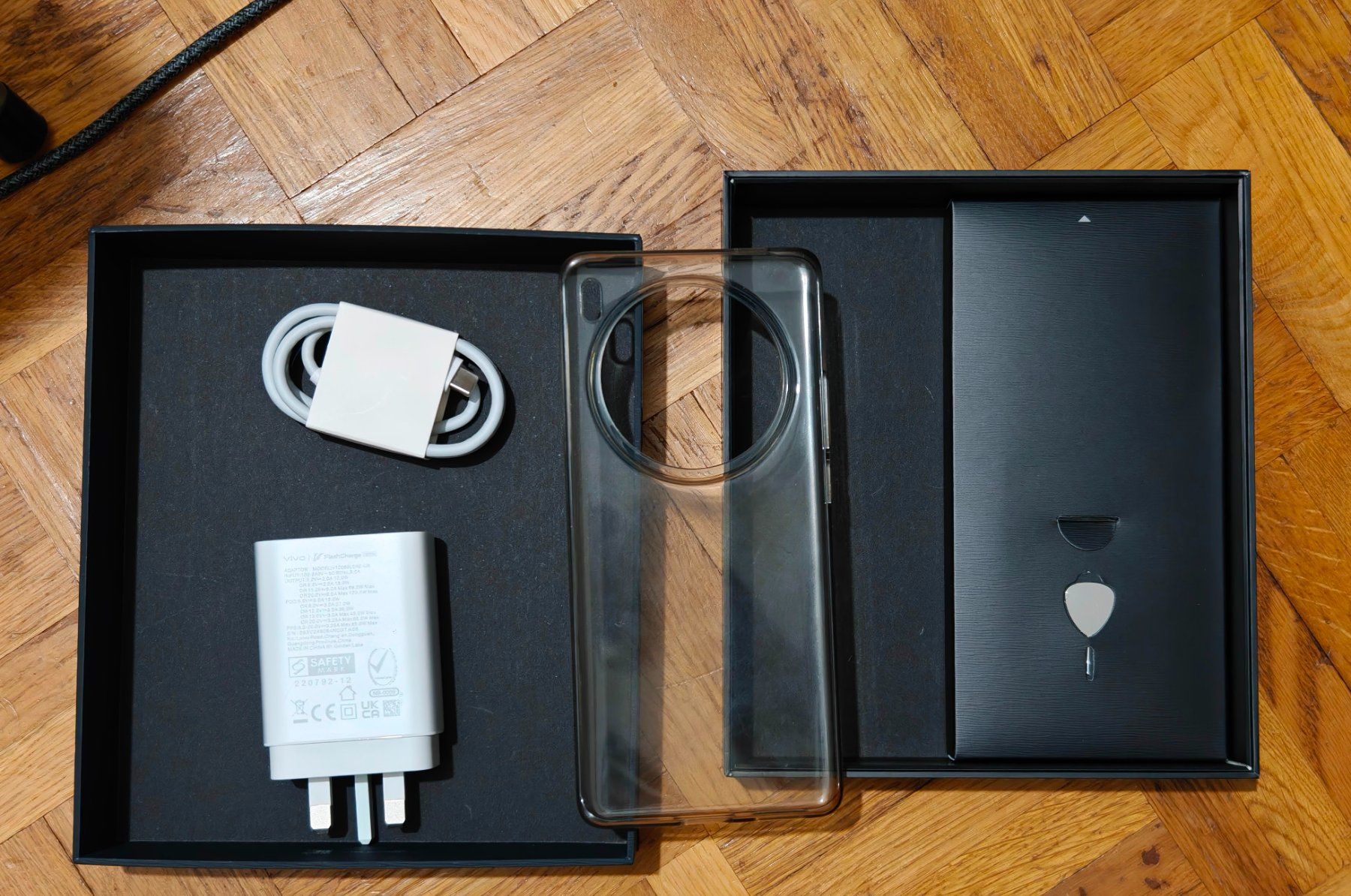 Vivo Telefoni cellulari / Smartphones: Vivo X100 Pro Global – Usato da Volketswil venduto da Shahinn 7