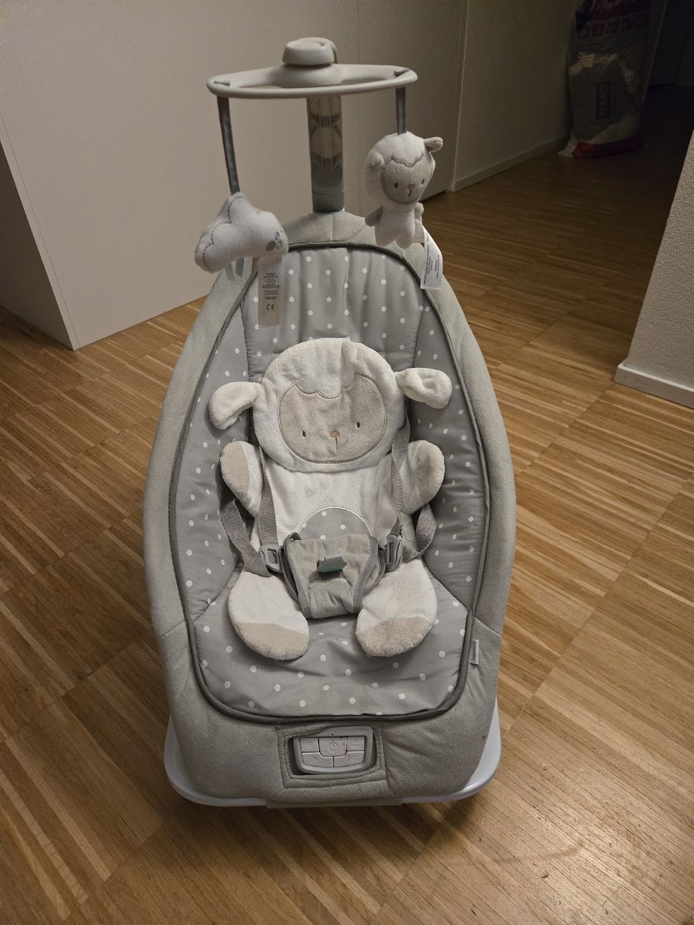 Ingenuity elektrische Babywippe Cuddle Lamb mit Plsch-Schaf (Gebraucht) in  Horgen fr CHF 20  mit Lieferung auf Ricardo kaufen