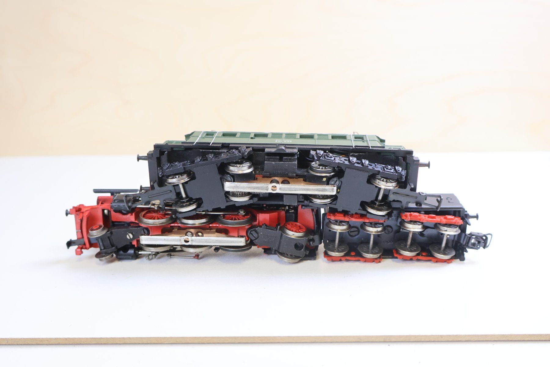 Märklin Modellini di ferrovie: Märklin 2 x grosse Loks - H0 Doppelpack - schöne Modelle – Usato da Winterthur venduto da Monstera 5