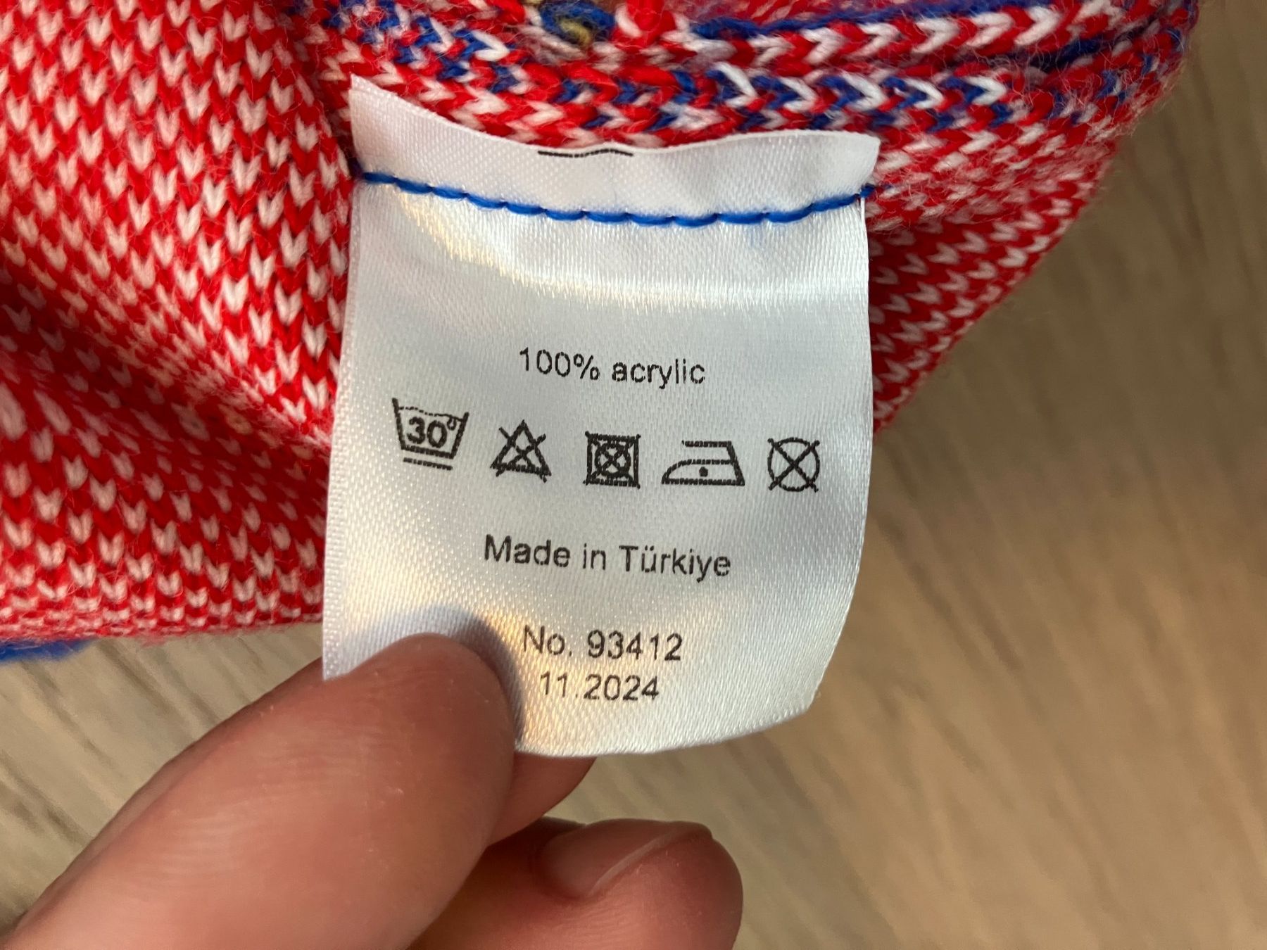 Maglioni & Felpe: Feldschlösschen Pullover - Merry Beer-Mas - Grösse S – Nuovo (secondo la descrizione) da Lindau venduto da PrinterGuy 7