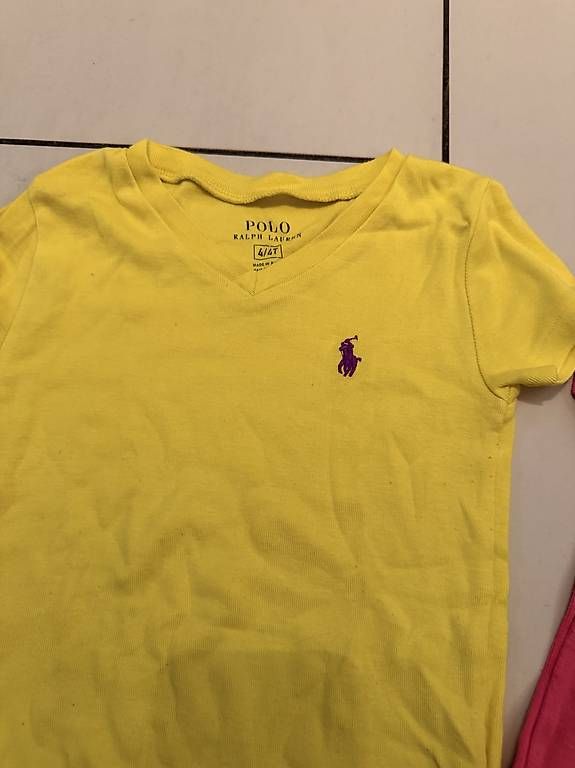 Blusen, T-Shirts & Tops: 2 X Ralph Lauren TShirts Mädchen  – Gebraucht aus Bülach von Potinam 1