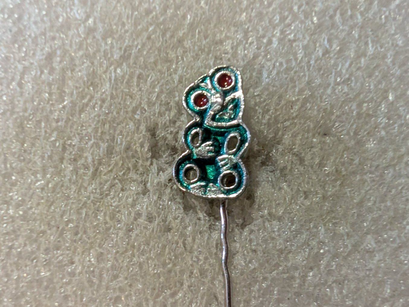 Placchette & Badge: Anstecknadel 39: – Usato da Oppligen venduto da Pin-Fall-Shop