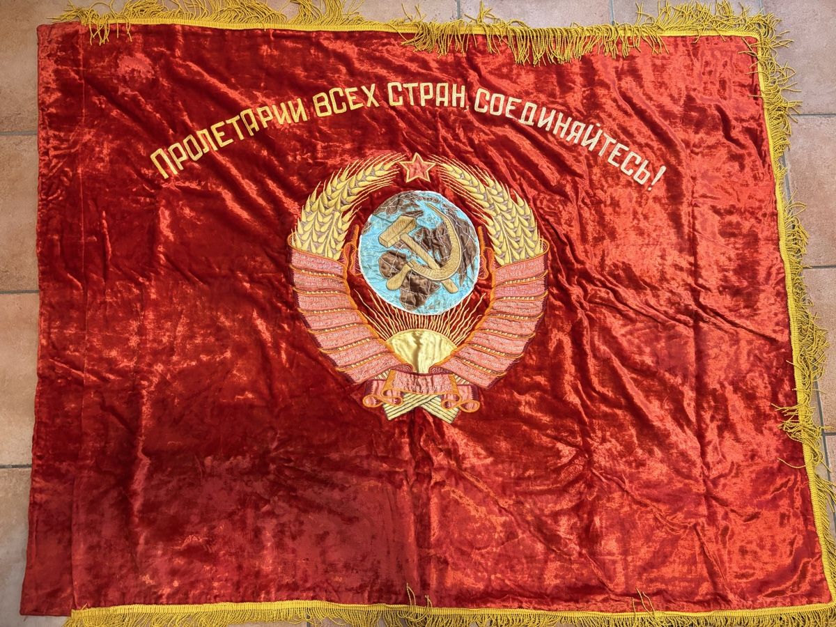 Bandiere: Original soviet banner – Usato da Gland venduto da Pyar0211