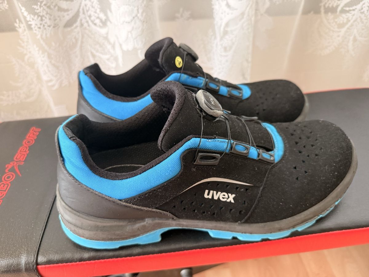 Scarpe da uomo: Schuhe Größe 46 uvex – Usato da Sulz AG venduto da lis_r2qv 3