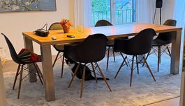 Massiver Esstisch 220 × 100 cm  Schreineranfertigung