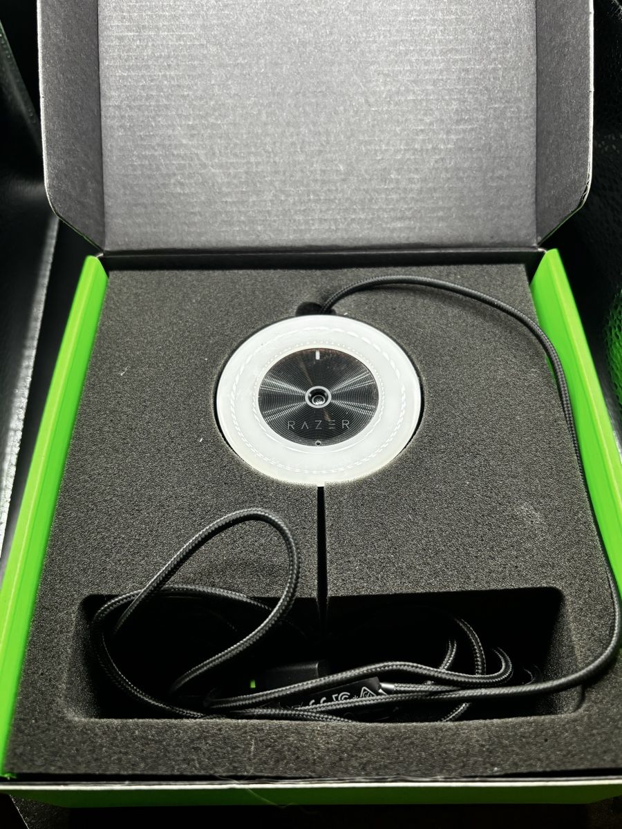 Razer Webcam: Razer Kiyo Broadcasting Camera – Usato da Magden venduto da ani_xw9t 1