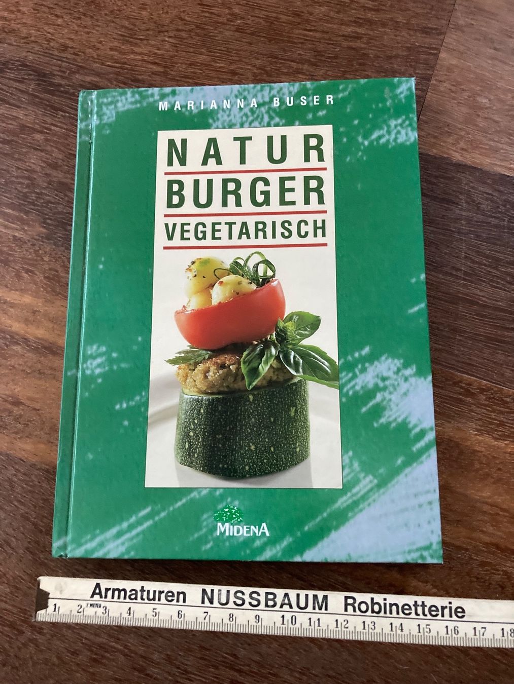 Libri: Buch: Natur Burger vegetarisch – Usato da Pfäffikon ZH venduto da GZHDZV