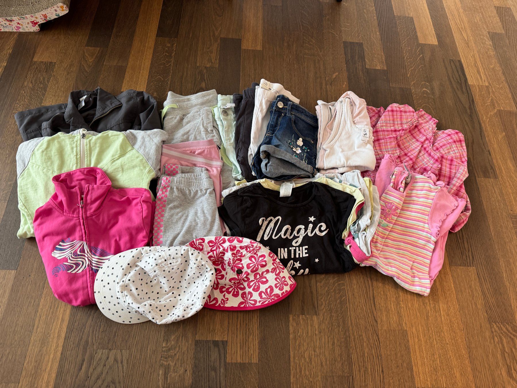 Lotti & Set di vestiti: Kleiderset Mädchen Gr. 140  Sommer – Usato da Würenlos venduto da CaSteSeNievis