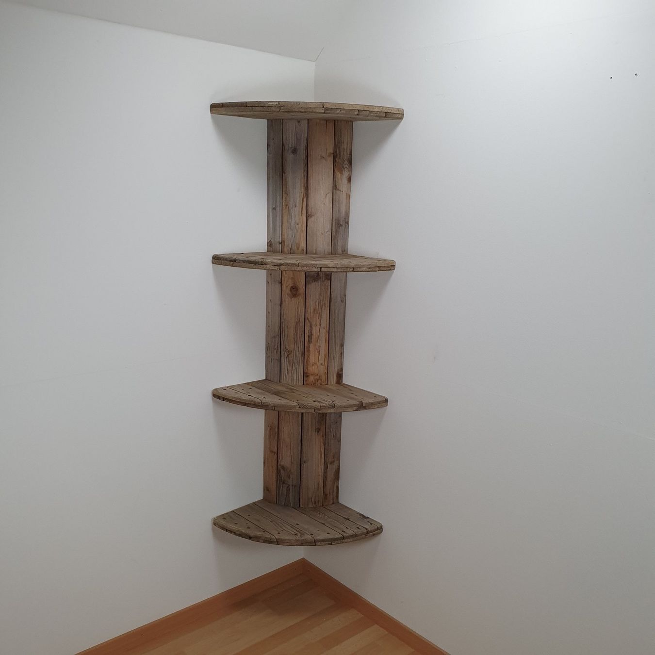 Scaffali: Wandregal aus Kabelbobine – Nuovo e nell'imballaggio originale da Burgdorf venduto da Equipmentart1 2