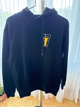 YB hoodie mit kaputze