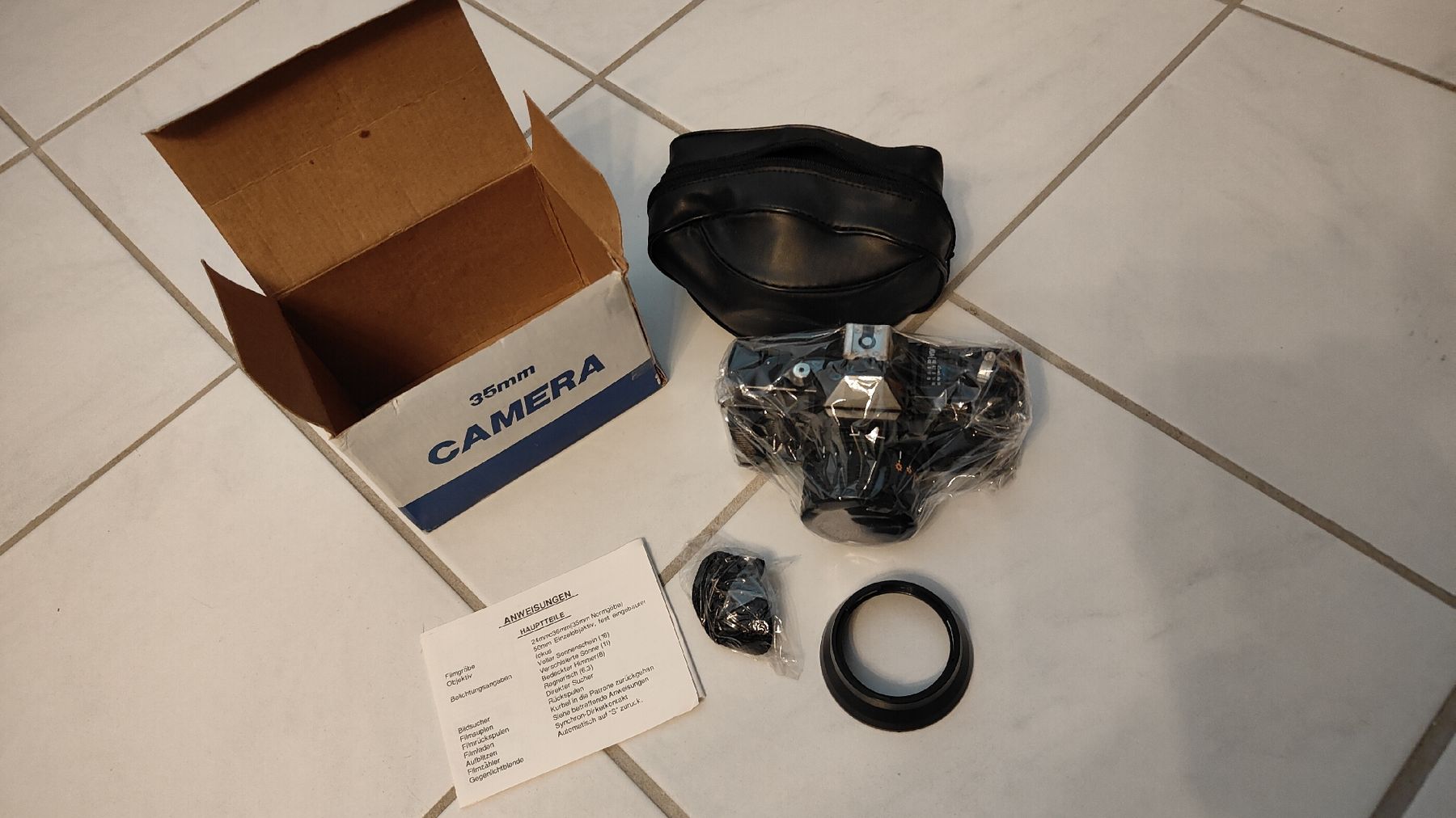 Kamera: Camera 35mm – Neu und originalverpackt aus Himmelried von KTMsmc690