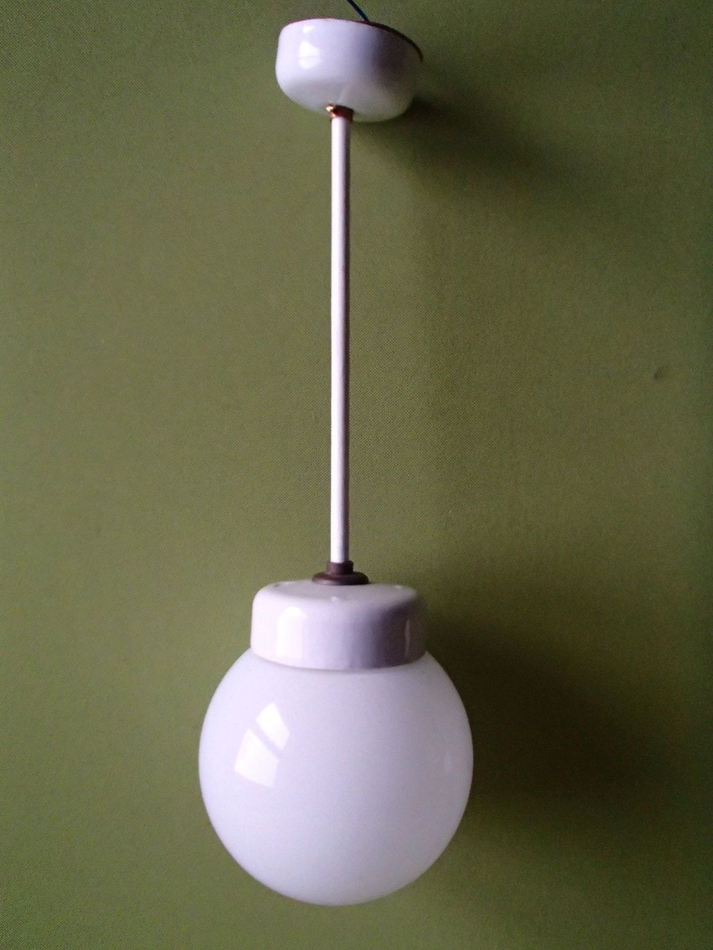 Lampadari & plafoniere: Art Deco Bauhaus Badezimmer Deckenlampe – Usato da Schöfflisdorf venduto da pullux 3