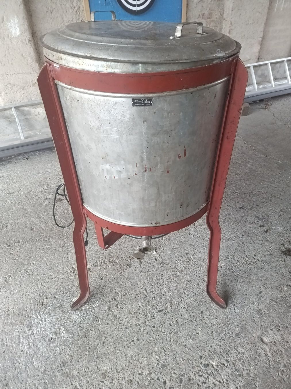 Tutte le macchine: Honigschleuder – Usato da Bottenwil venduto da Jimy32