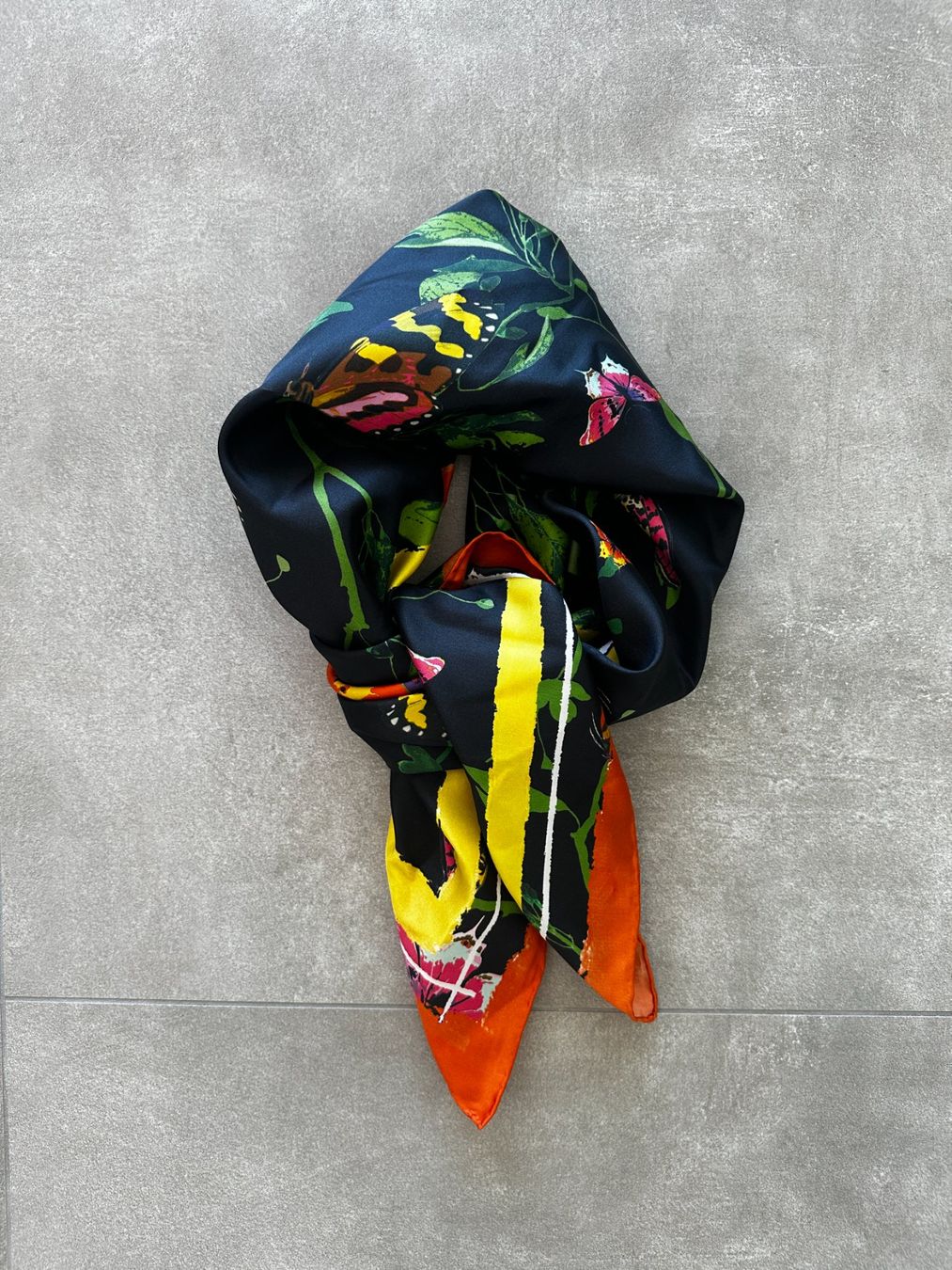 Max Mara Foulard & Sciarpe: New silk scarf Max&Co – Nuovo (secondo la descrizione) da Lugano venduto da juledo 3