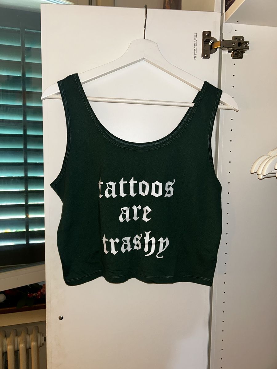 Tops: Crop top – Gebraucht aus Pfäffikon ZH von Proganeer