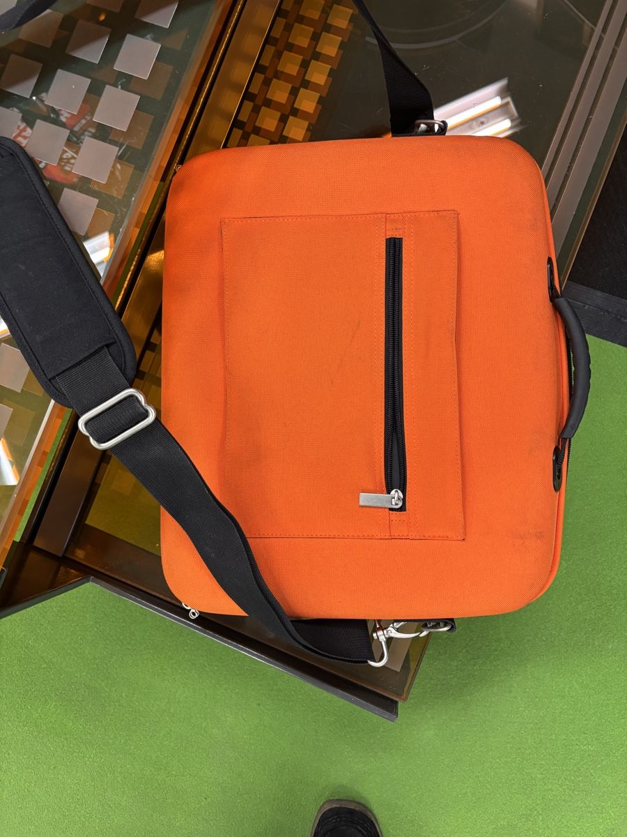 Ikea Taschen: Labtop Case Notebook Tasche Ikea Family orange – Gebraucht aus Basel von Piggamusse 3