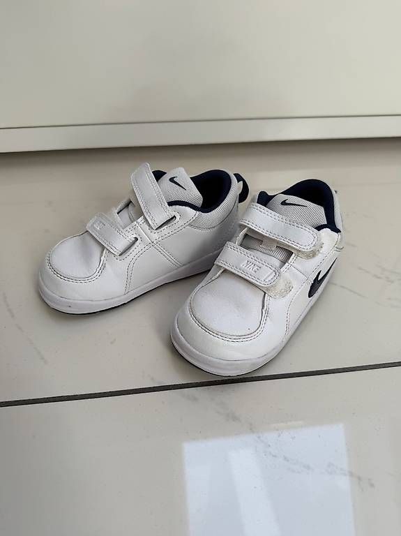 Schuhe für Jungen: Nike Schuhe Grösse 25 – Gebraucht aus Gränichen von sheyzoe 1