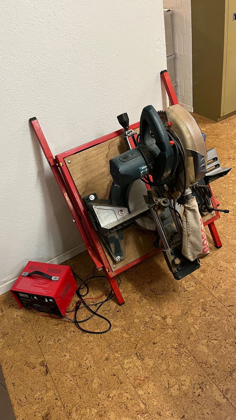Bosch Seghe: Scie sur table de marque Bosch. – Usato da Bevaix venduto da Yves2046 1