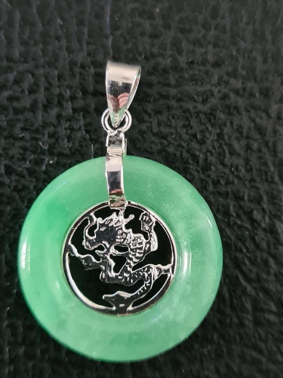 Pendentif Colonne Dragon En Jade Vert Naturel - Sculpture Chinoise - Neuf Sans Emballage