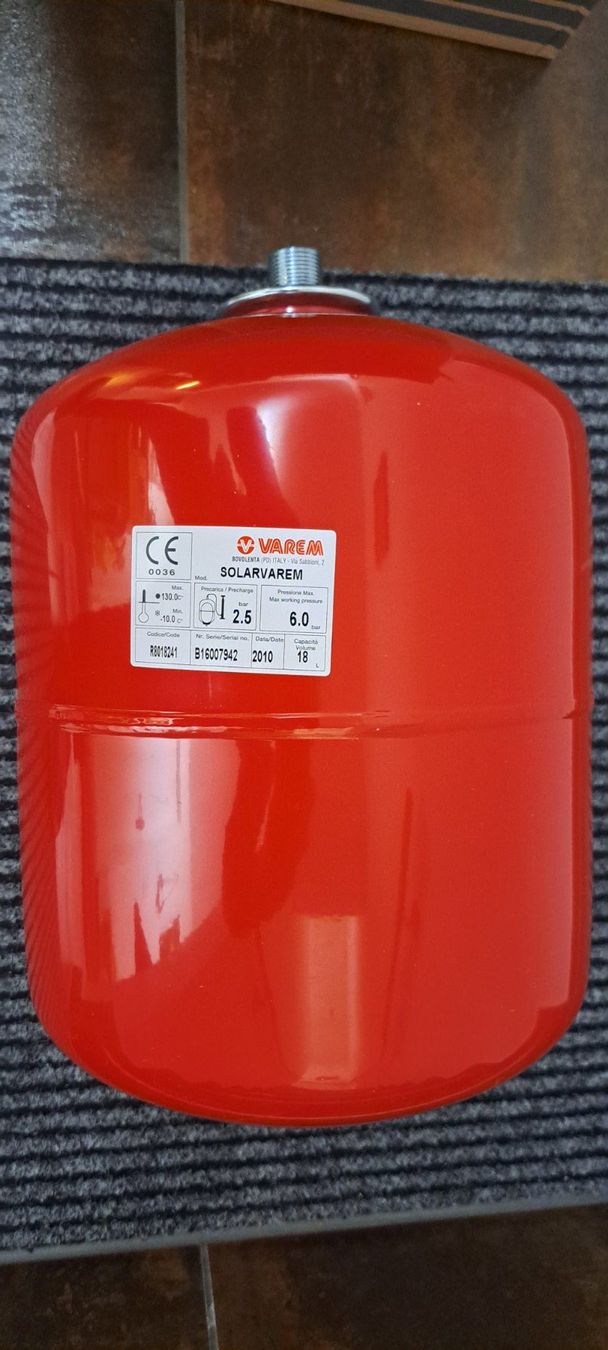 Pneumatex Abbeveratoi e trogoli: Ausdehnungsgefäs  18 L – Nuovo e nell'imballaggio originale da Matzendorf venduto da maxwin