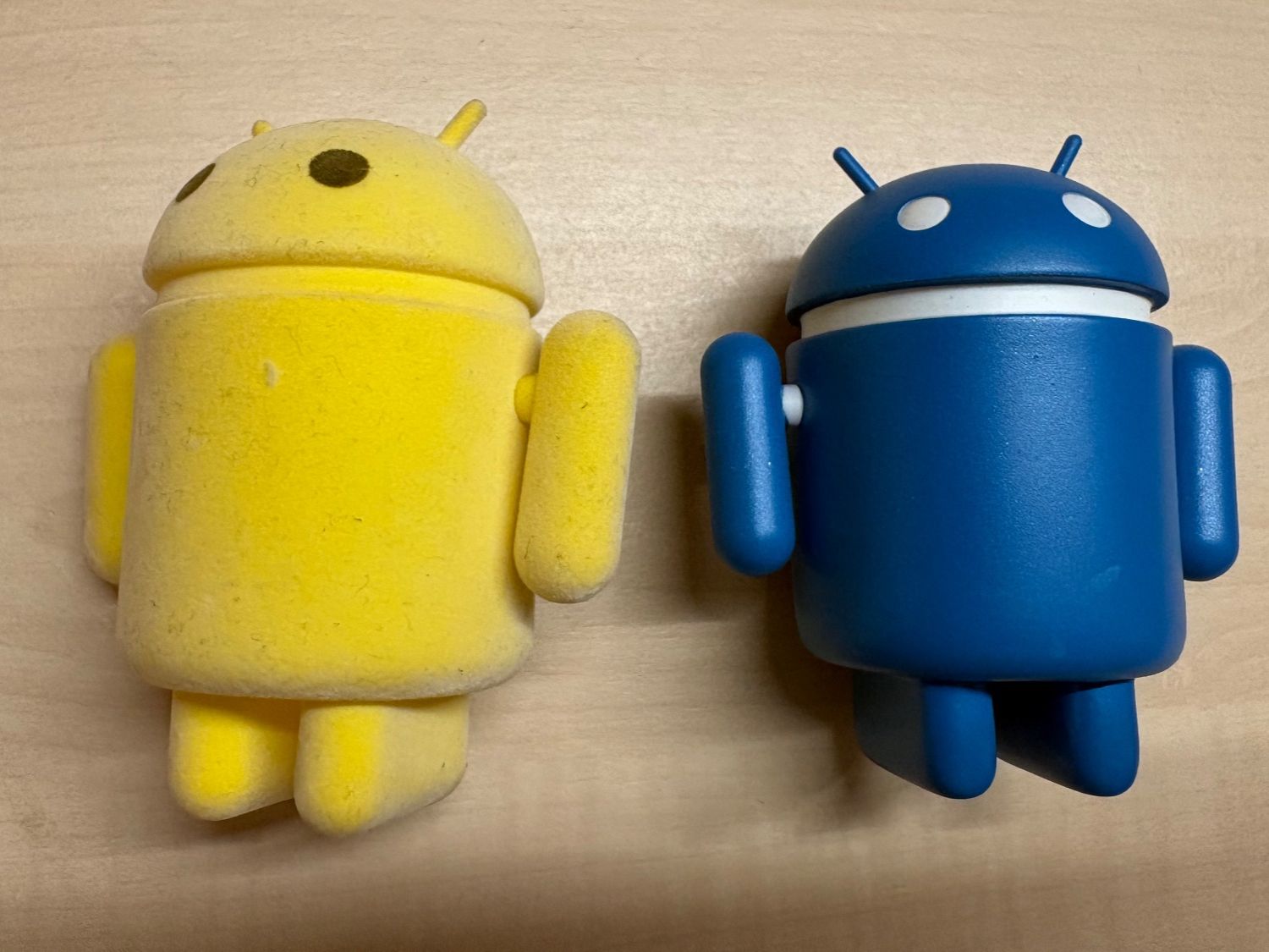 Statuette: Android Figuren 12 Stk. – Usato da Rümligen venduto da Sibill 6