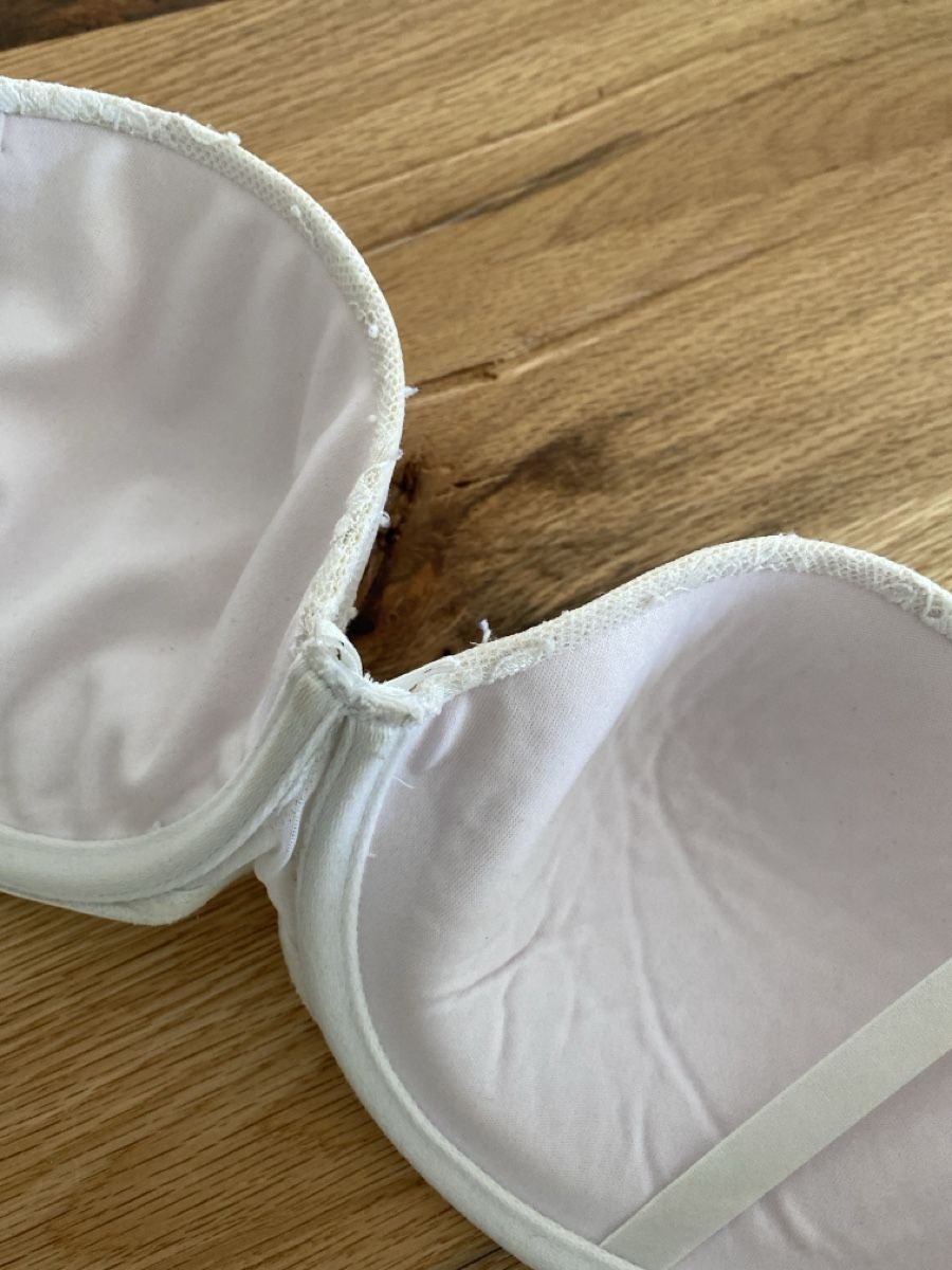 Altra biancheria intima: BH trägerlos – Usato da Eiken venduto da jessycat01 5