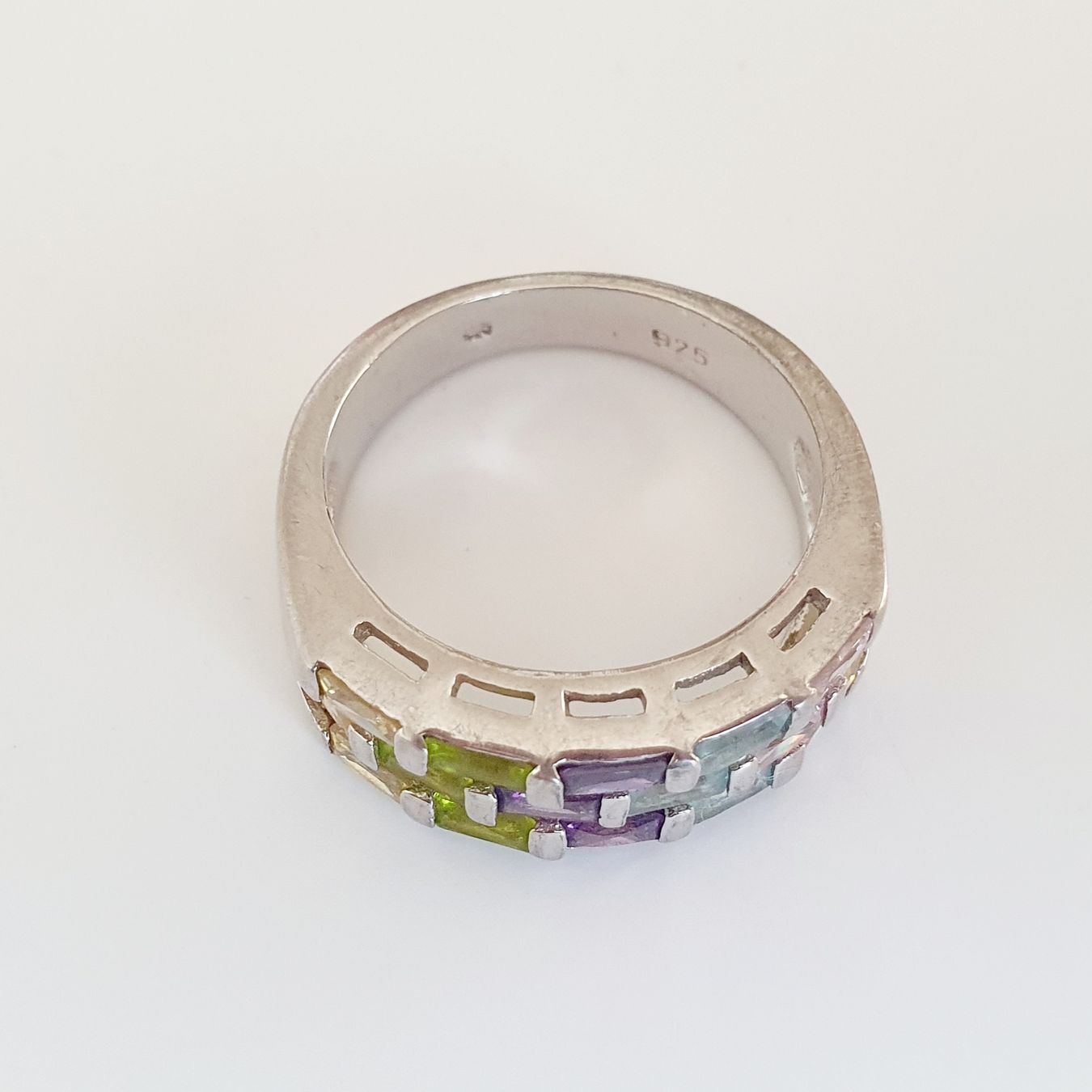 Anelli: Silberring 925 mit bunten Steinen, Grösse 19.3 mm, – Usato da Kreuzlingen venduto da Wunderkiste123 5