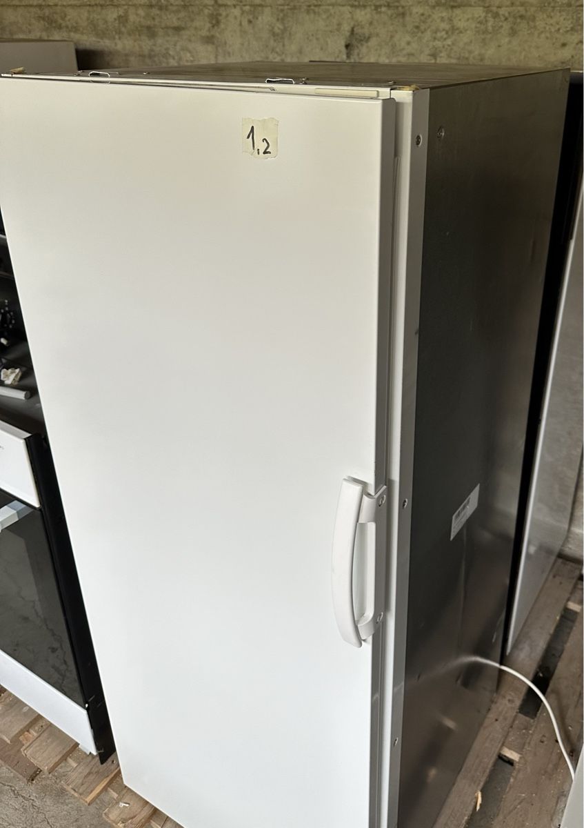 Frigoriferi: Electrolux Kühlschrank – Usato da Biel/Bienne venduto da kra_s8rv 1