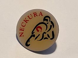 1 Pin Neckura