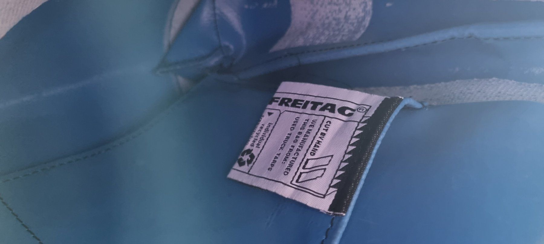 Freitag Borse: Freitag Tasche – Usato da Derendingen venduto da Rider3 1