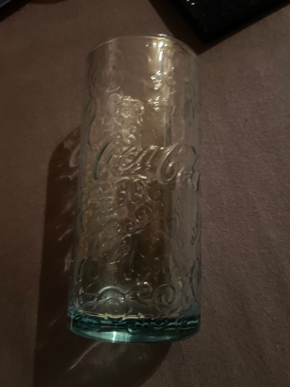 Coca-Cola Bicchieri: Coca-Cola Glas Limited Edition 2025 – Nuovo e nell'imballaggio originale da Lenk im Simmental venduto da banane50626 1