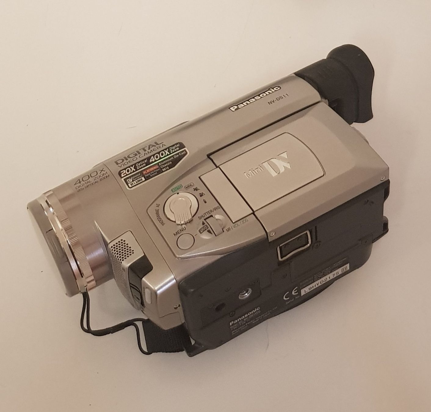 Panasonic Videocamere: Panasonic NV-DS 11EG/E Digital Videokamera – Usato da Leuggern venduto da elitocram 2