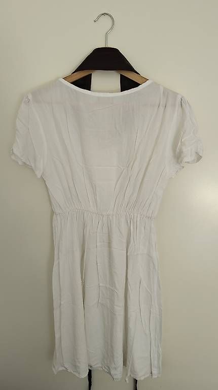 Vestiti: weisses Sommerkleid Gr. M – Usato da Solothurn venduto da Claudiaf11 2