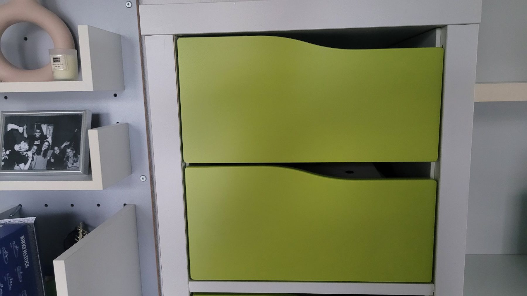 Ikea Étagères: KALLAX  Schubladen, wellenförmig – Neuf (Voir description) à Sins par dsto 1