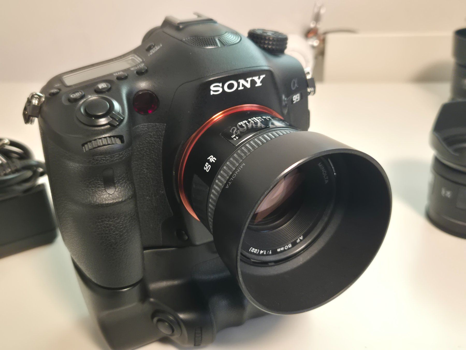 Sony Appareil photo: Sony A99 und Objektive – D'occasion à Uster par pukehiki 1