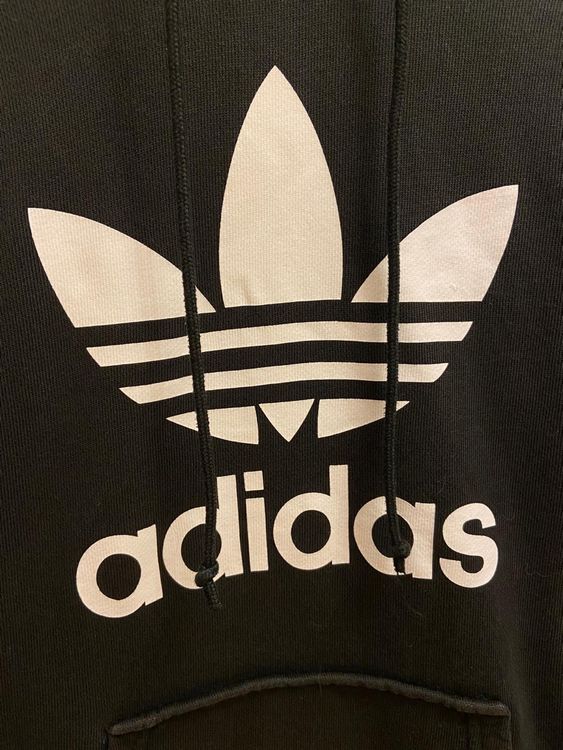 Adidas Pulls & Sweat-shirts: Hoodie Adidas – D'occasion à Dübendorf par Sebashop 1