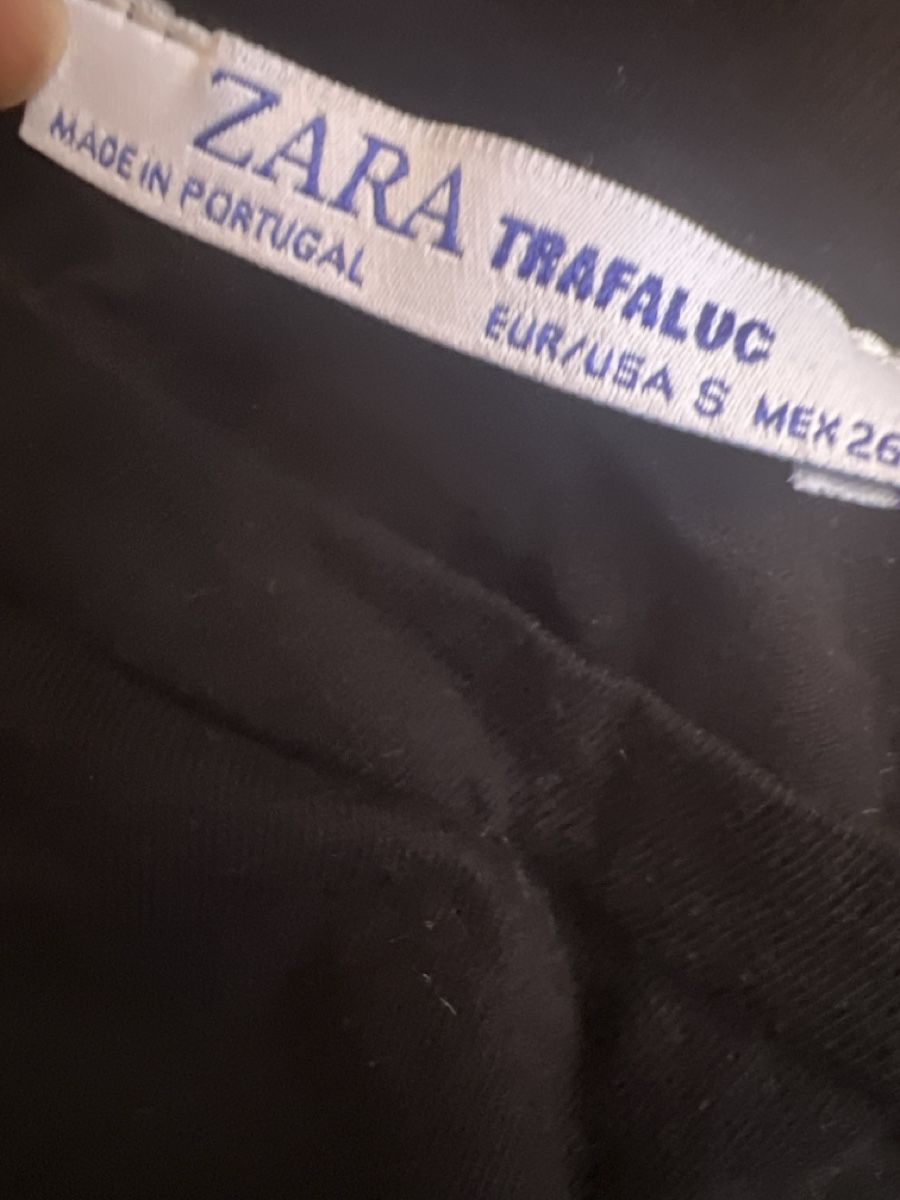 T-Shirts: T-shirt Zara – Gebraucht aus Oberengstringen von pri_c8jk 1