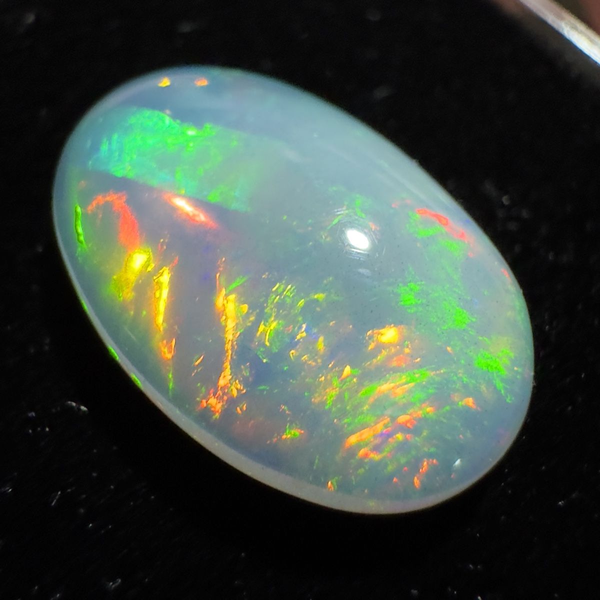Edelsteine: 4.58 ct - Natural Opal with GIT Gem Identification Report – Neu (gemäss Beschreibung) aus Zürich von Yoohooz