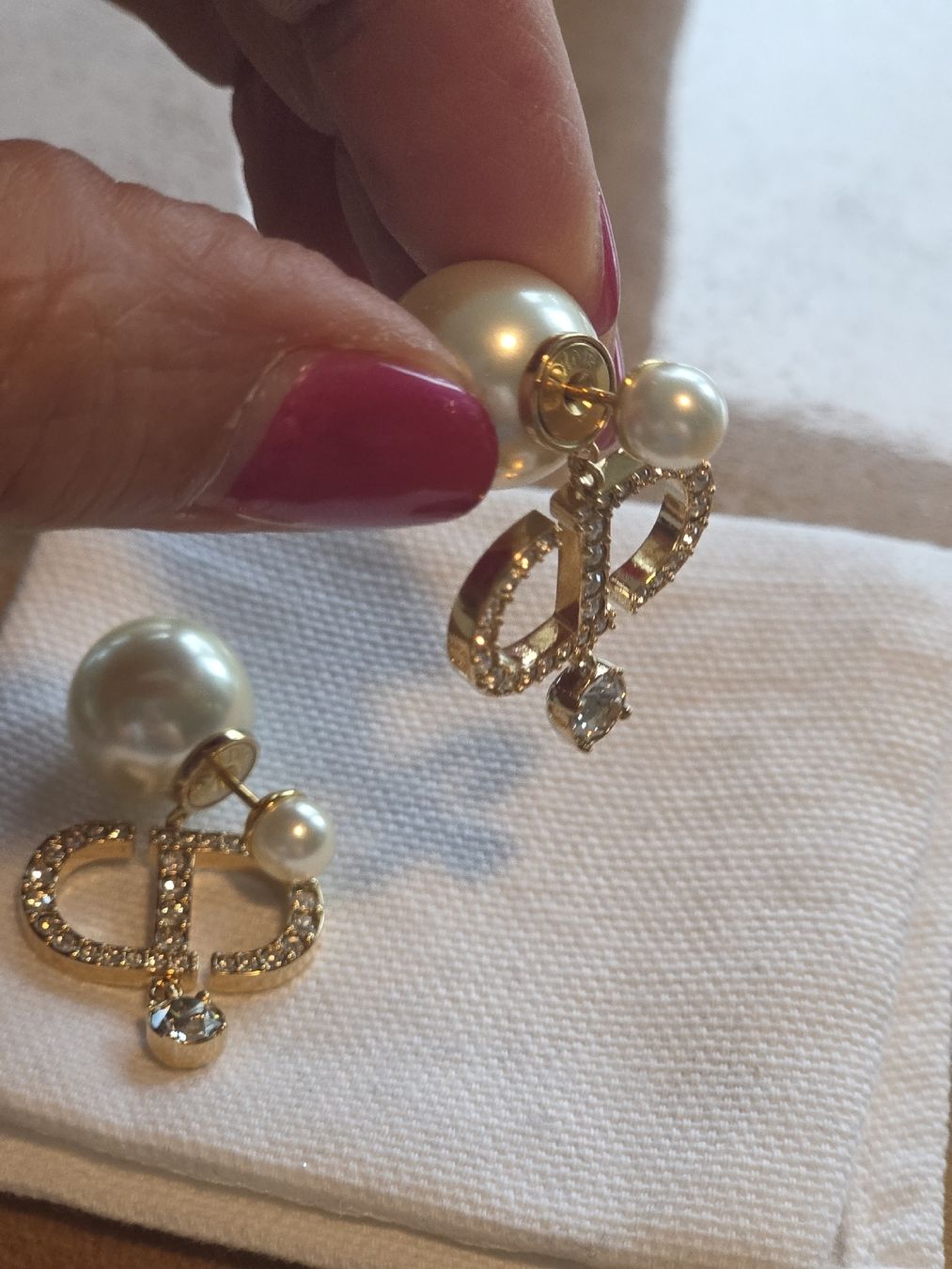 Dior Orecchini pendenti & Orecchini a lobo: DIOR TRIBALES Ohrringe mit Perlen - NEU, mit Beutel + Box – Nuovo e nell'imballaggio originale da Luzern venduto da Liliana2013 4